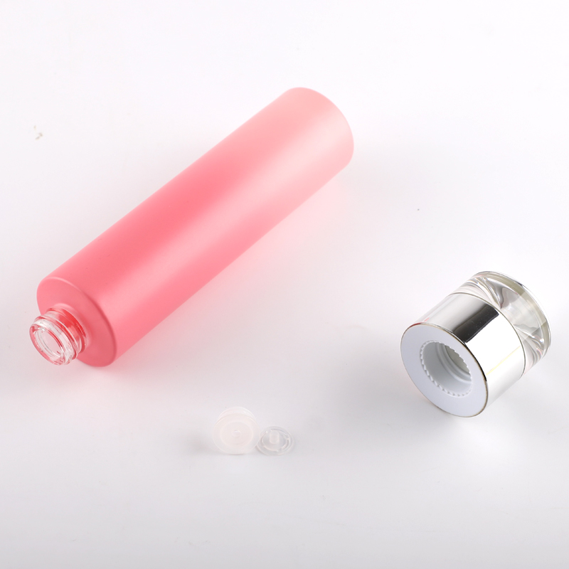 Matte pink bottle with silver lid 