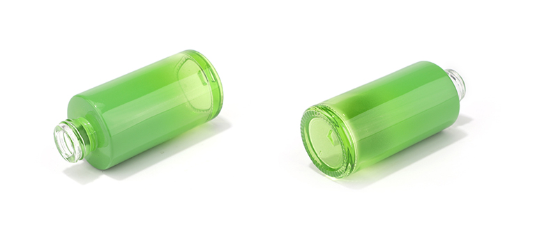 Gradient green glass serum bottle 