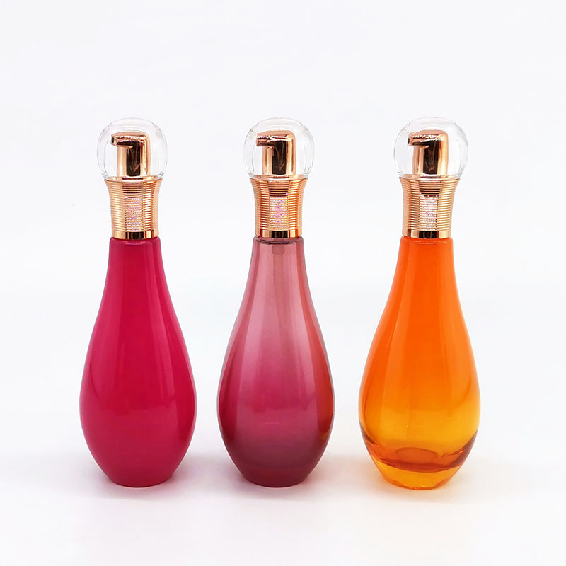 Luxury glass bottle with lotion dispenser 
