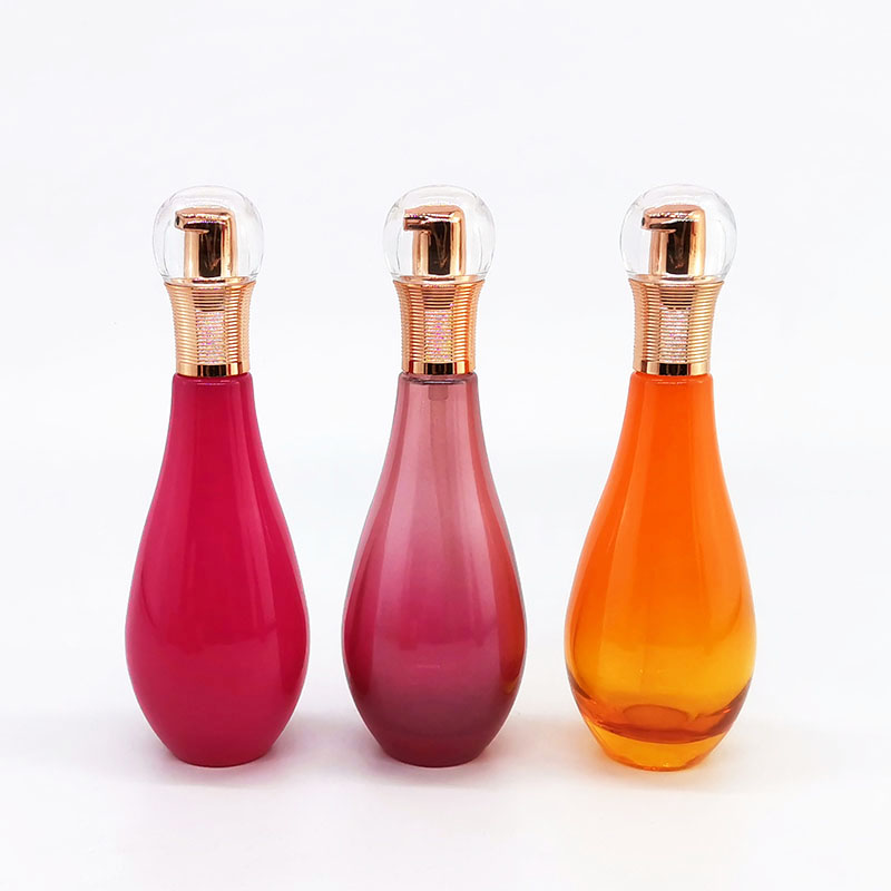 Luxury glass bottle with lotion dispenser 