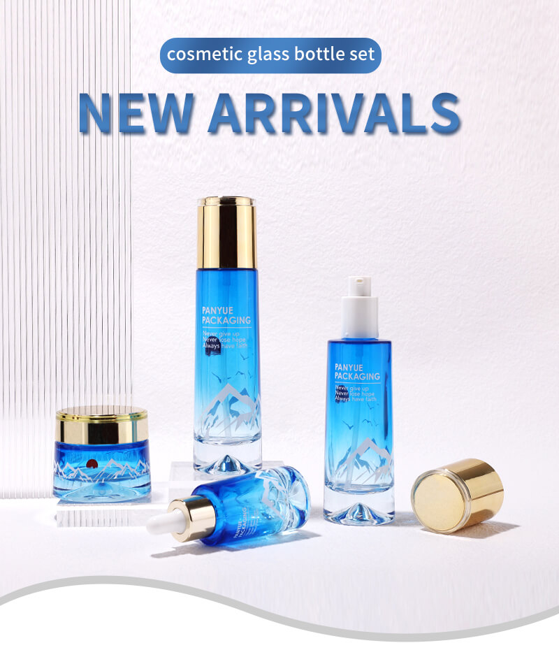 Wholesale new design cosmetic glass bottle set 
