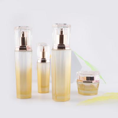 Wholesale glass bottle cosmetic set