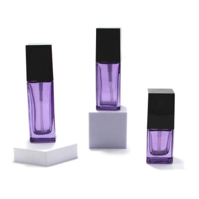 Serum lotion foundation glass bottle with pump for cosmetic packaging