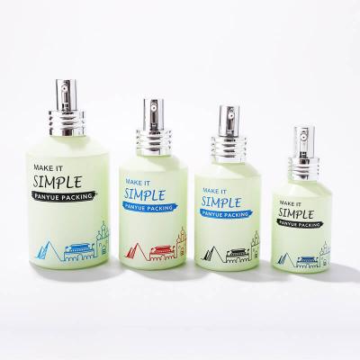 High quality light green cosmetic glass bottle and jar packing