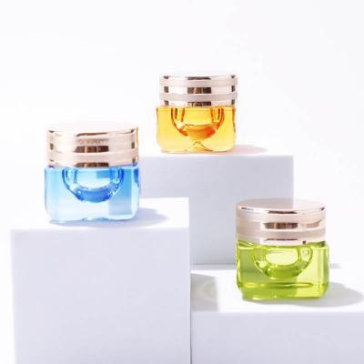 Wholesale 15g square glass jar for cosmetic packaging