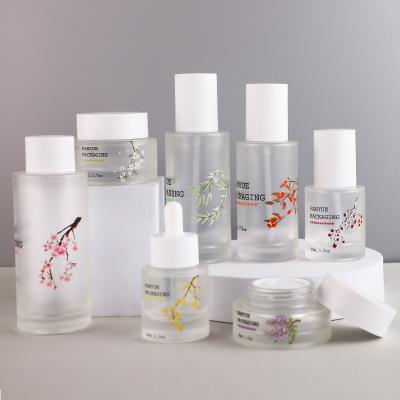 Wholesale cosmetic glass bottle set