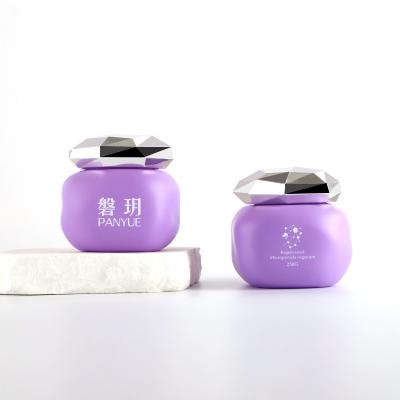 round glass jar for skin care packaging