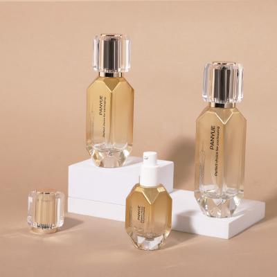 30-120ML Luxury Gold Square Cosmetic Glass bottle Packaging with Acrylic Lid Wholesale