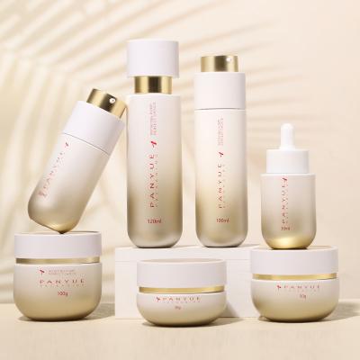 Rotating pump head glass bottle set